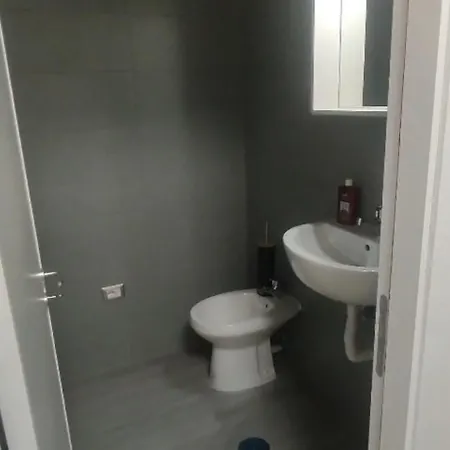 Da Sasa בית הארחה