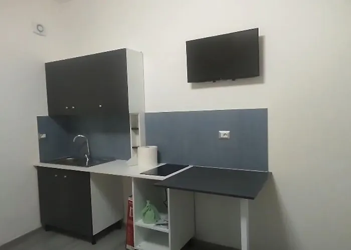 Da Sasa בית הארחה